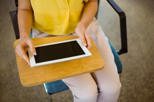 Mid-section of female business executive — Stock Photo, Image