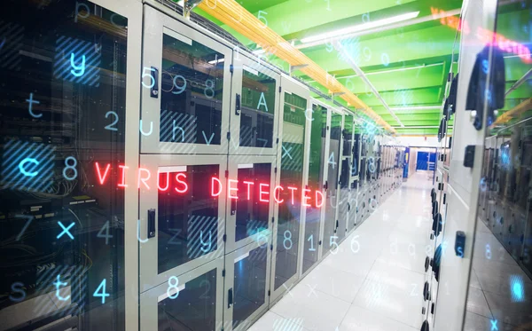 Fundo do vírus contra data center — Fotografia de Stock