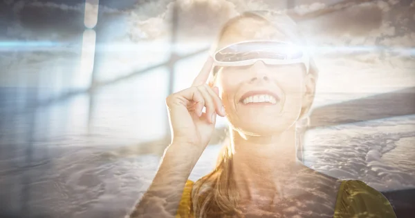 Руководитель бизнеса с использованием виртуальной реальности — стоковое фото