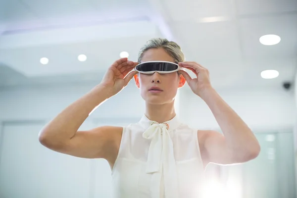Woman using 3d video glasses — Stock Photo, Image