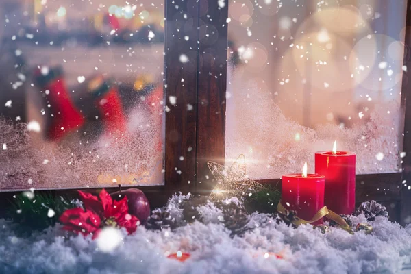 Decorações de Natal em neve falsa — Fotografia de Stock