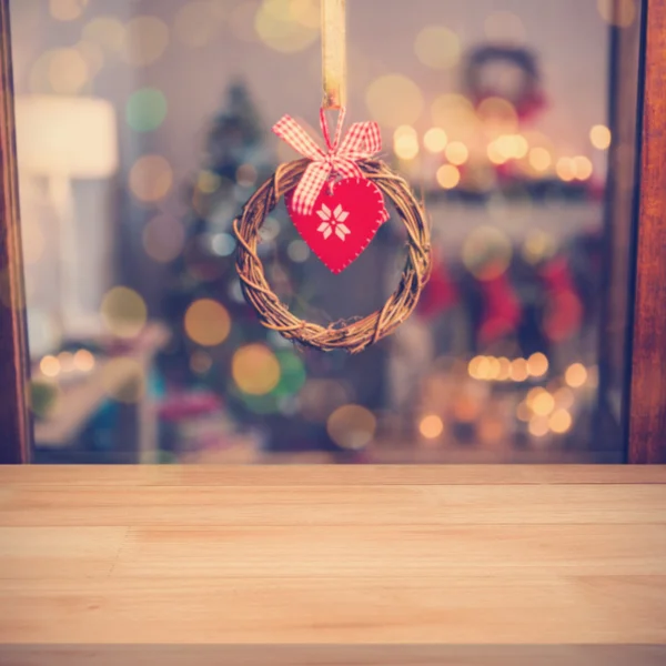 Grinalda de natal videira com fita pendurada — Fotografia de Stock