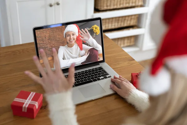 Caucasian Woman Spending Time Home Christmas Using Laptop Computer Video — Stock Photo, Image