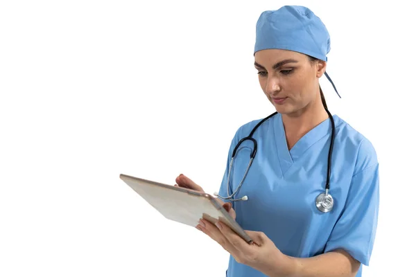 Caucasian Female Surgeon Wearing Scrubs Stethoscope Using Digital Tablet White — Stock Photo, Image