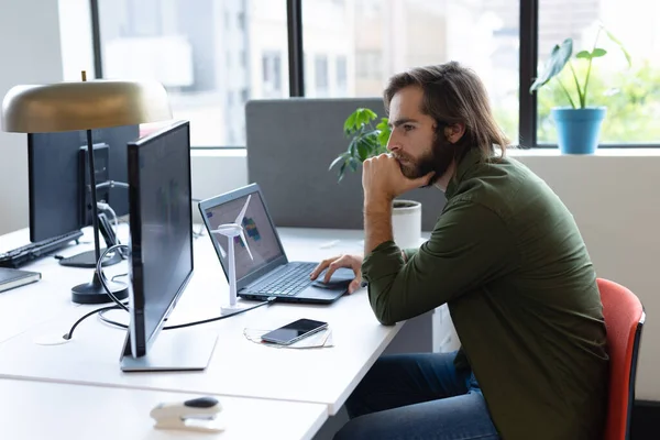 Caucasian Businessman Sitting Desk Using Laptop Computer Creative Office Social — Stockfoto