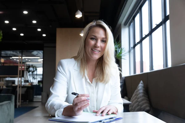 Caucasian Businesswoman Sitting Having Video Chat Going Paperwork Modern Office — Stock Photo, Image