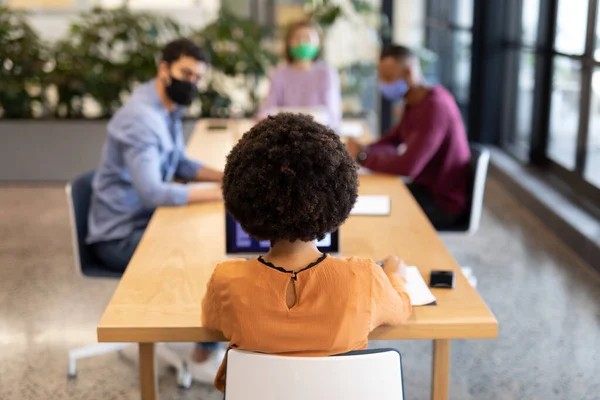 Diverso Grupo Empresarios Que Trabajan Oficina Creativa Grupo Personas Una — Foto de Stock