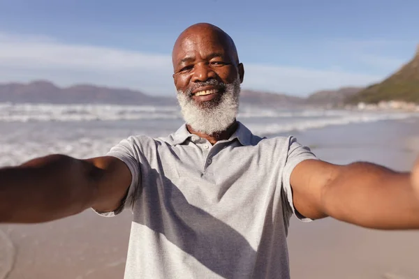 Portrait Homme Afro Américain Prenant Selfie Sur Plage Voyage Vacances — Photo