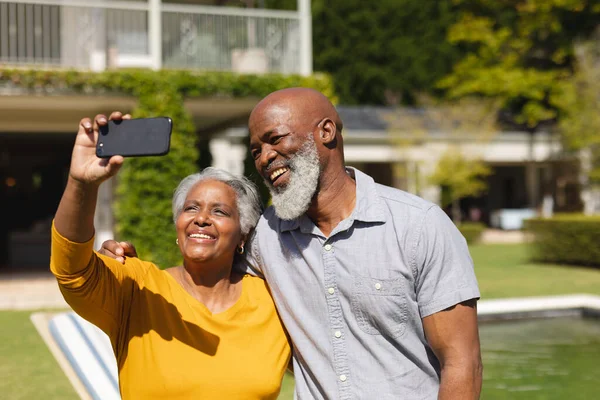 Senior African American Couple Spending Time Sunny Garden Together Taking — Stock Photo, Image