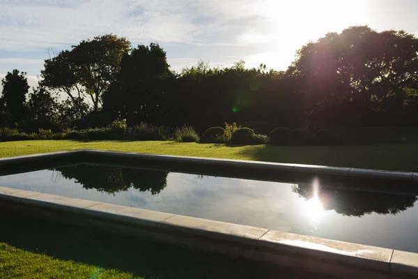 General View Tranquil Swimming Pool Stunning Sunny Countryside Outdoor Retreat —  Fotos de Stock