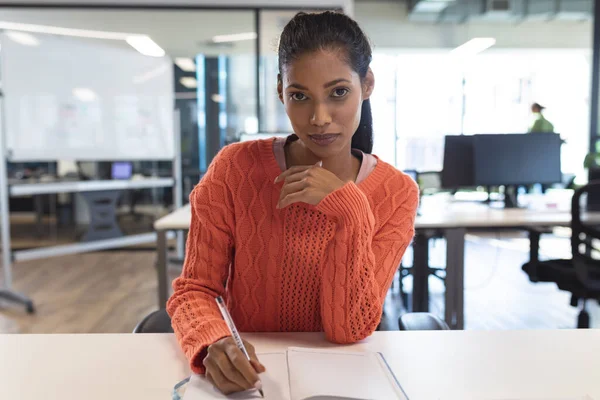 Portrait Mixed Race Female Creative Worker Sitting Desk Looking Camera — Stock Photo, Image