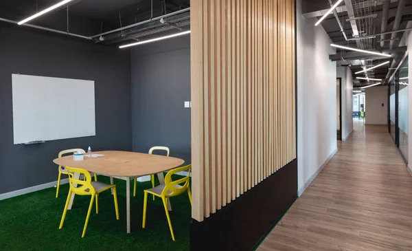 Intérieur Salle Réunion Vide Dans Bureau Moderne Bureau Moderne Une — Photo