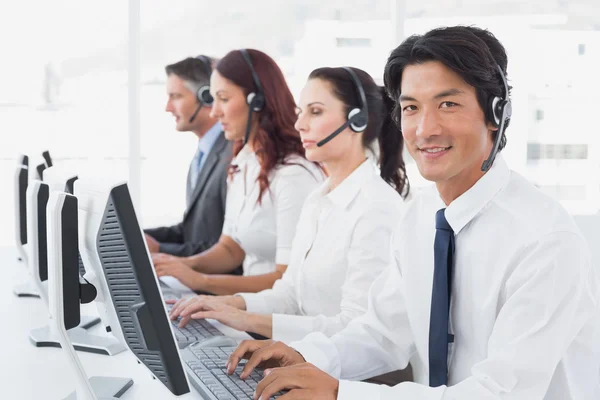 Employee's typing on their computers — Stock Photo, Image