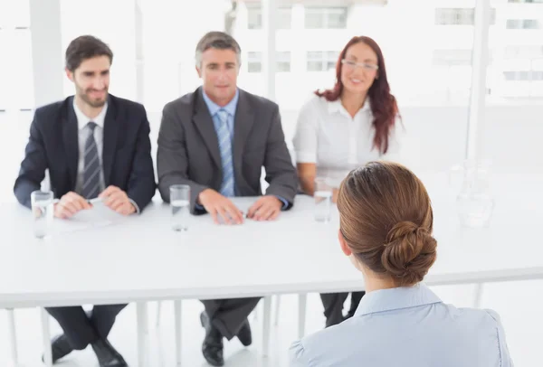 Geschäftsfrau im Vorstellungsgespräch — Stockfoto