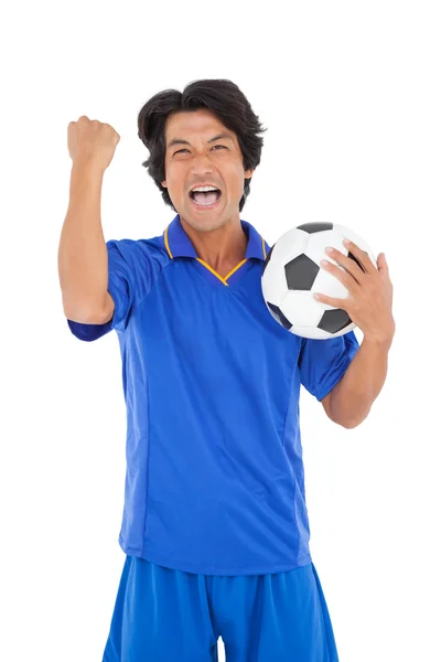 一名足球运动员欢呼的肖像 — 图库照片