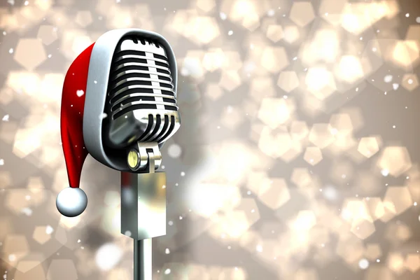 Mikrofon dengan topi Santa — Stok Foto