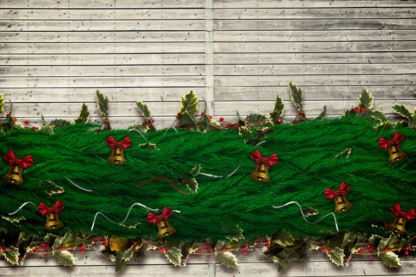 Složený obraz jedle větev Vánoční dekorace girlanda — Stock fotografie