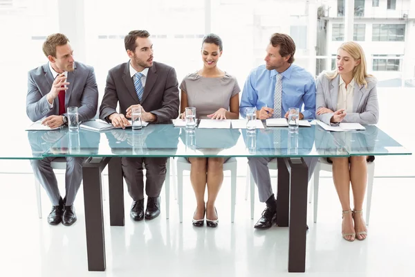 Panel de funcionarios de personal corporativo en el cargo — Foto de Stock