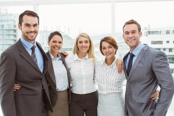 Jóvenes empresarios en el cargo — Foto de Stock