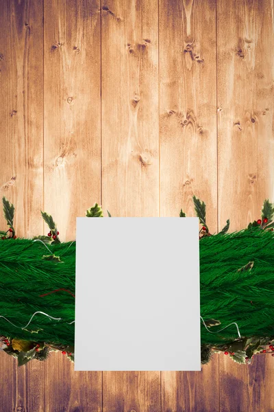 Fir branch Kerstmis decoratie garland — Stockfoto