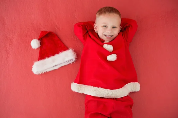 Liten pojke i santa dräkt — Stockfoto