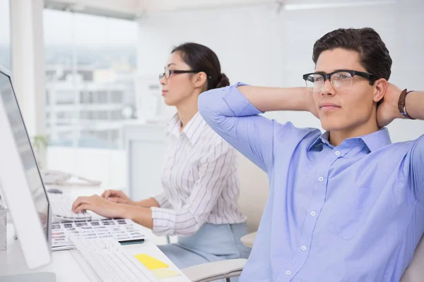 Creative team working at desk — Stock Photo, Image