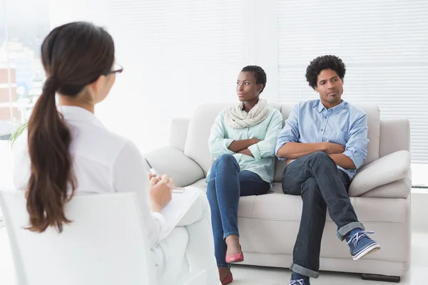 Couple not talking to each other — Stock Photo, Image