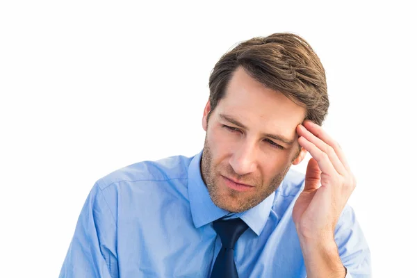 Hombre de negocios estresado sosteniendo su cabeza —  Fotos de Stock