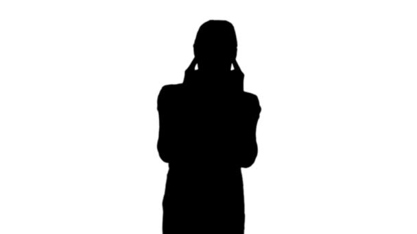 Woman getting headache in black silhouette — Stock Video