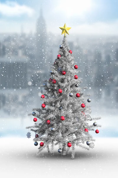 Árvore de Natal com neve caindo — Fotografia de Stock
