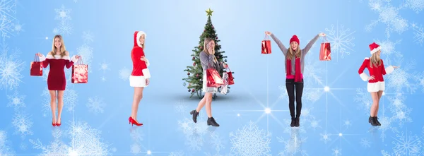 Söt flicka i santa outfit med armarna korsade — Stockfoto