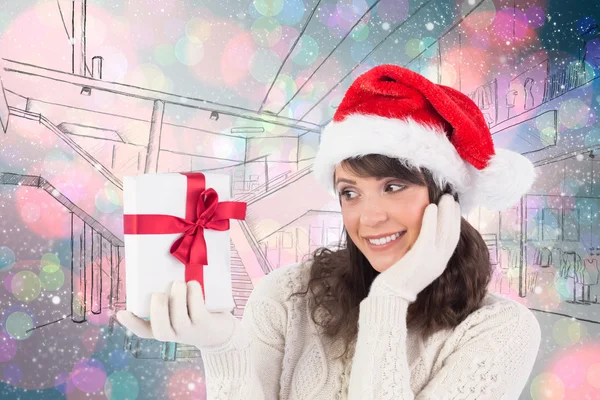 Bella Santa ragazza in possesso di regalo — Foto Stock