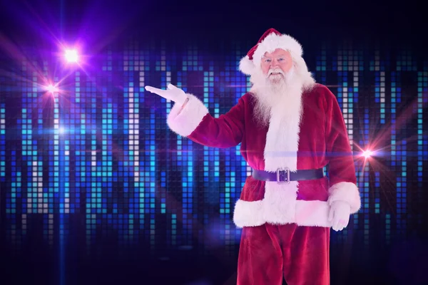 Santa toont iets te camera — Stockfoto