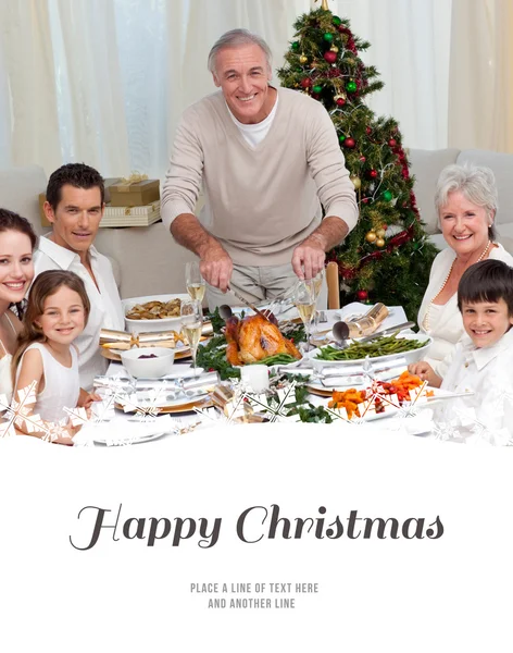 Grandfather cutting turkey — Stock Photo, Image