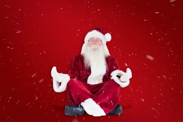 Santa Claus se sienta y medita — Foto de Stock