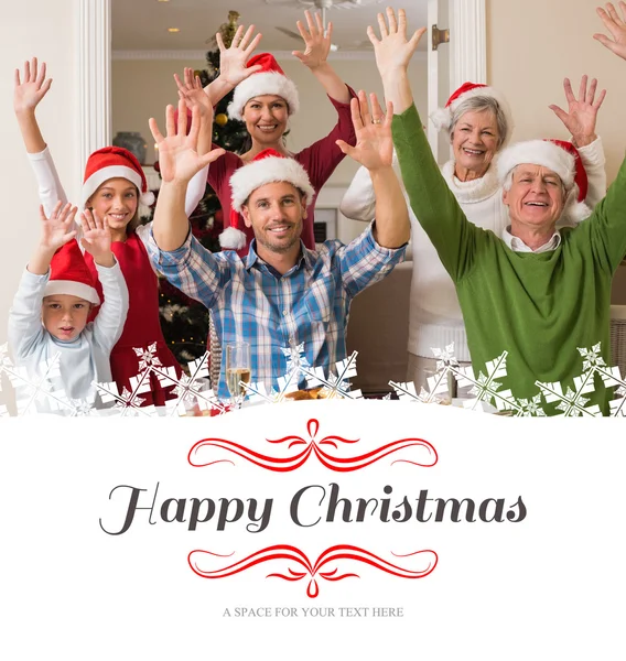 Famiglia allargata in cappelli Babbo Natale — Foto Stock