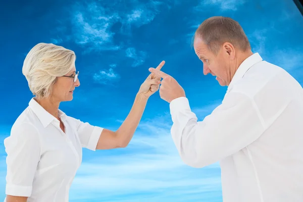 Angry older couple arguing with each other — Stock Photo, Image