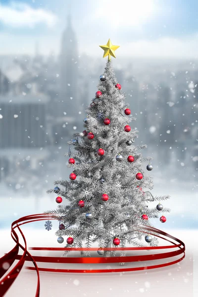 Árvore de Natal com neve caindo — Fotografia de Stock