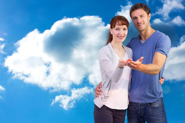 Couple holding out their hands — Stock Photo, Image