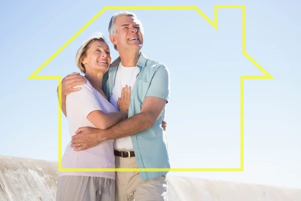 Happy senior couple embracing — Stock Photo, Image