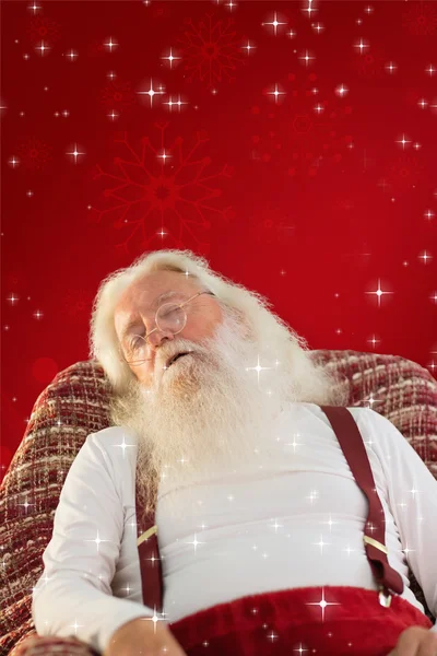 Otec Vánoc spí na křesle — Stock fotografie