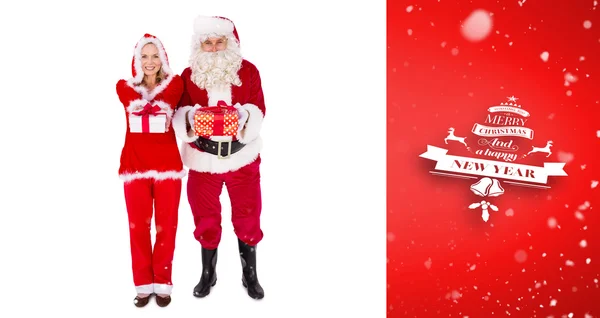 Santa en mevrouw Claus glimlachen — Stockfoto
