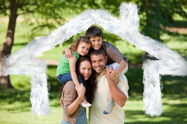 Parents giving children a piggyback — Stock Photo, Image