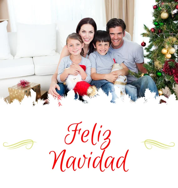 Familia en Navidad celebración de regalos — Foto de Stock