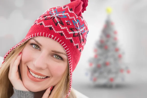 Smiling woman wearin hat — Stock Photo, Image