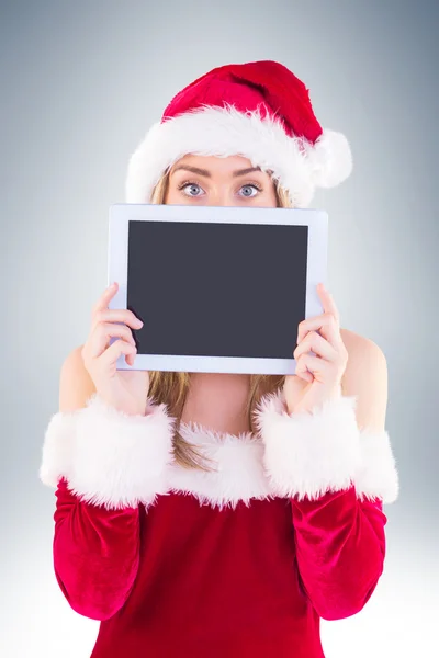 Hübsches Weihnachtsmädchen mit Tablette — Stockfoto
