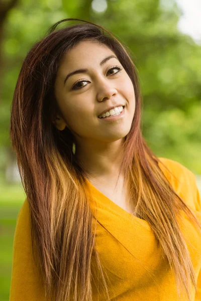 Retrato de mujer hermosa — Foto de Stock