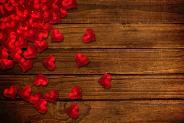 Imagen compuesta de corazones de amor rojos — Foto de Stock