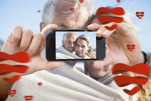 Zusammengesetztes Bild des Valentinspaares — Stockfoto