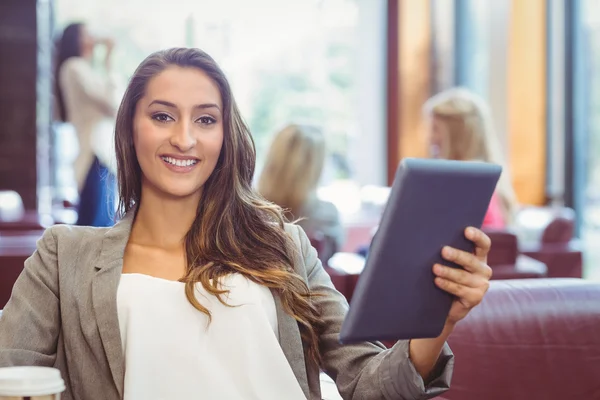 Student using digital tablet — Stock Photo, Image